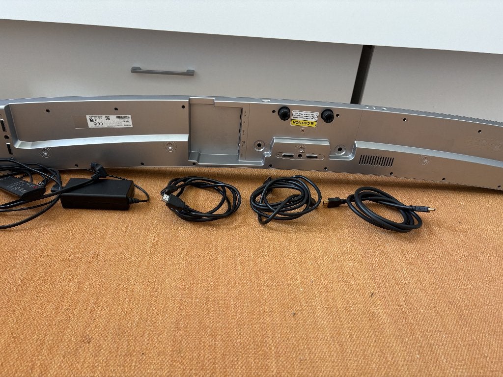 surroundbar samsung, Audio, Tv en Foto, Home Cinema-sets, Soundbar, Zo goed als nieuw, Overige spelers, Ophalen