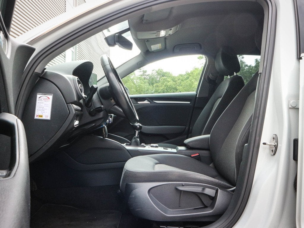 Audi A3 Sportback 1.0 TFSI Sport Lease Edition | Clima | Cru, Voorwielaandrijving, Stof, Gebruikt, Wit