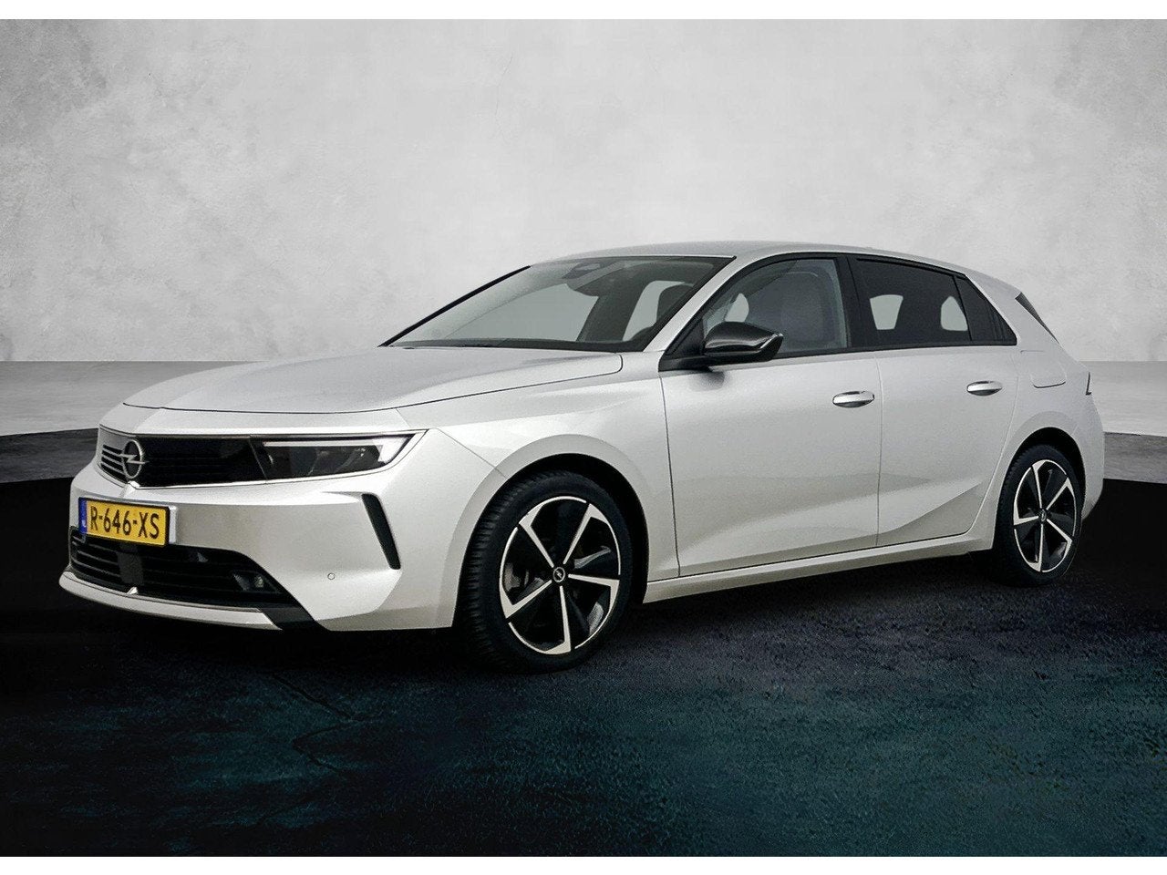 Opel Astra 180pk Hybrid Edition | 1ste eigenaar | Stuur/stoe, Auto's, Opel, Gebruikt, 4 cilinders, 181 pk, 1600 cc