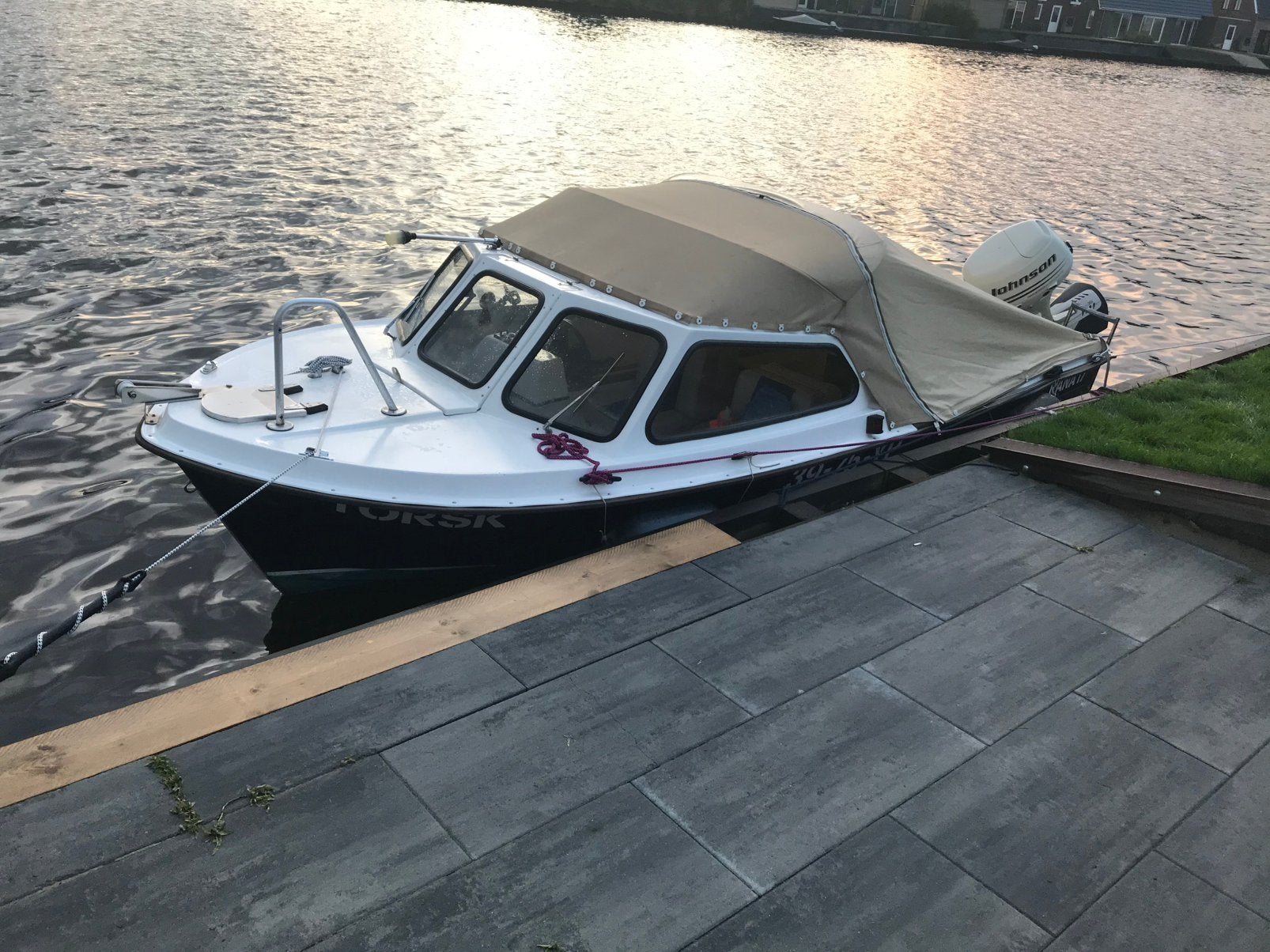 Rana 17 Fisk 40 pk incl trailer, Ophalen, Zo goed als nieuw