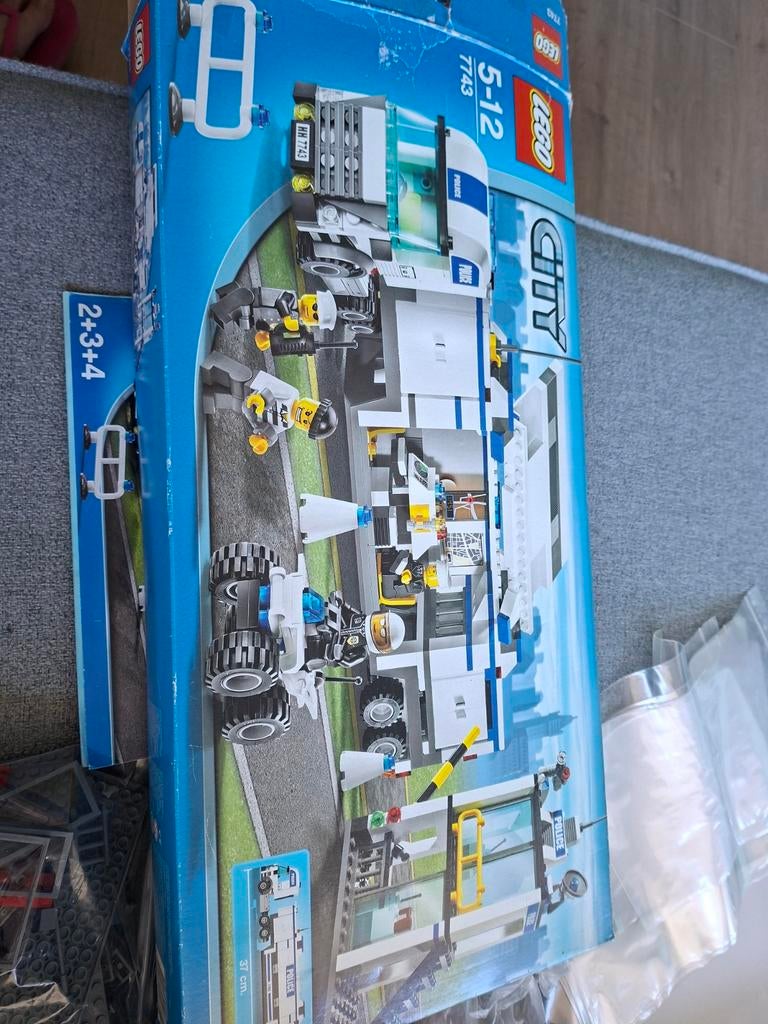 Lego City Politie Mobiele Commando Unit 7743, Ophalen, Complete set, City, Gebruikt