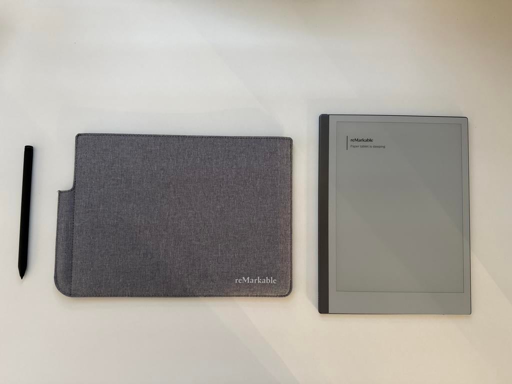 reMarkable 2 met Marker Plus en Folio Hoes, 8 GB, Touchscreen, Ophalen of Verzenden, Zo goed als nieuw