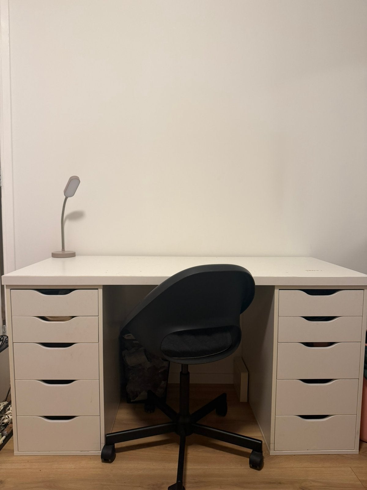Bureau, Huis en Inrichting, Bureaus, Opbergruimte, Gebruikt, IKEA, Kunststof