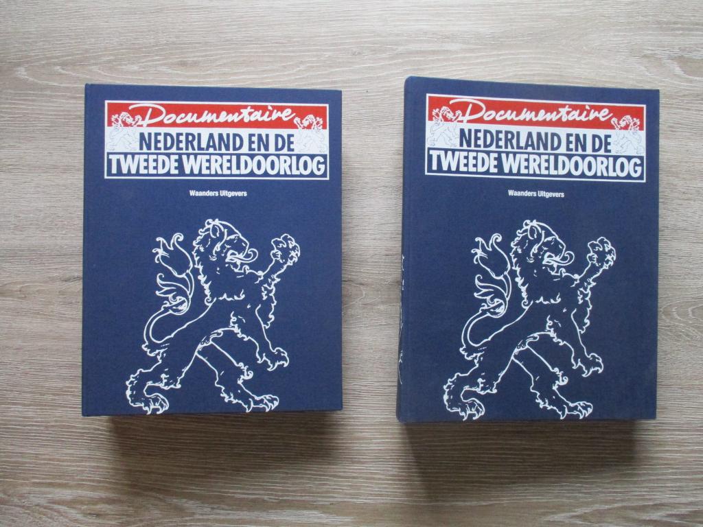 Documentaire Nederland en de tweede wereldoorlog 1 & 2 (me, Boeken, Oorlog en Militair, Ophalen of Verzenden, Tweede Wereldoorlog