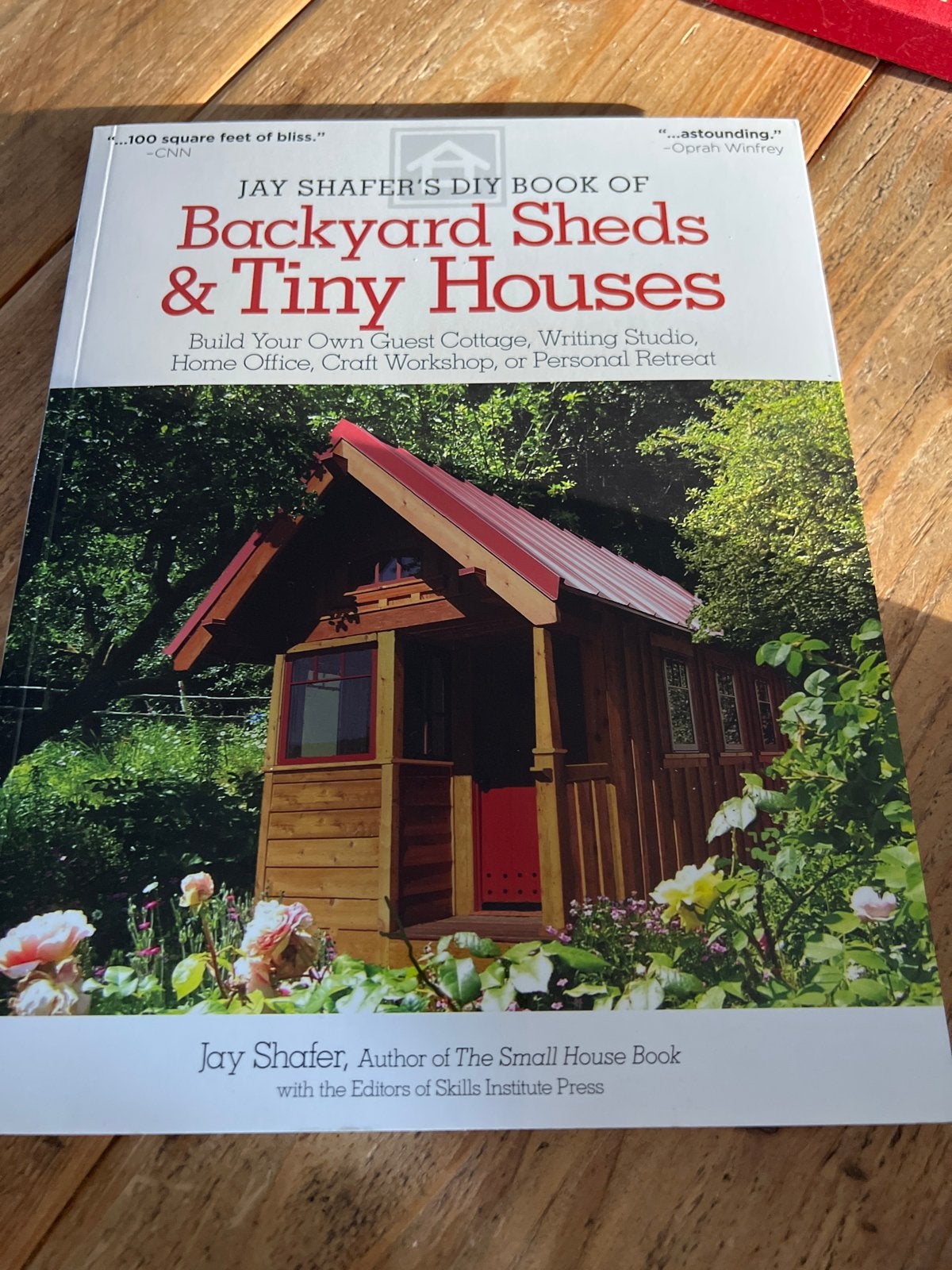 Tiny Houses: Bouw je eigen kleine huis, Ophalen of Verzenden, Zo goed als nieuw, Klussen