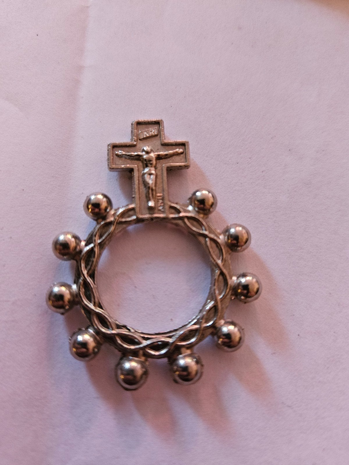 Vintage Rozenkrans Ring met Kruisbeeld - Religieus Sieraad, Ophalen of Verzenden
