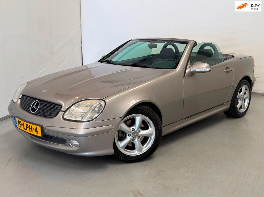 Mercedes-Benz SLK-klasse 200 K / Leder / Airco / Stoelverwar, Auto's, Mercedes-Benz, 1998 cc, Achterwielaandrijving, Gebruikt