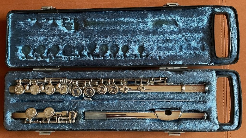 Yamaha verzilverde dwarsfluit, Muziek en Instrumenten, Blaasinstrumenten | Dwarsfluiten en Piccolo's, Ophalen of Verzenden, Gebruikt