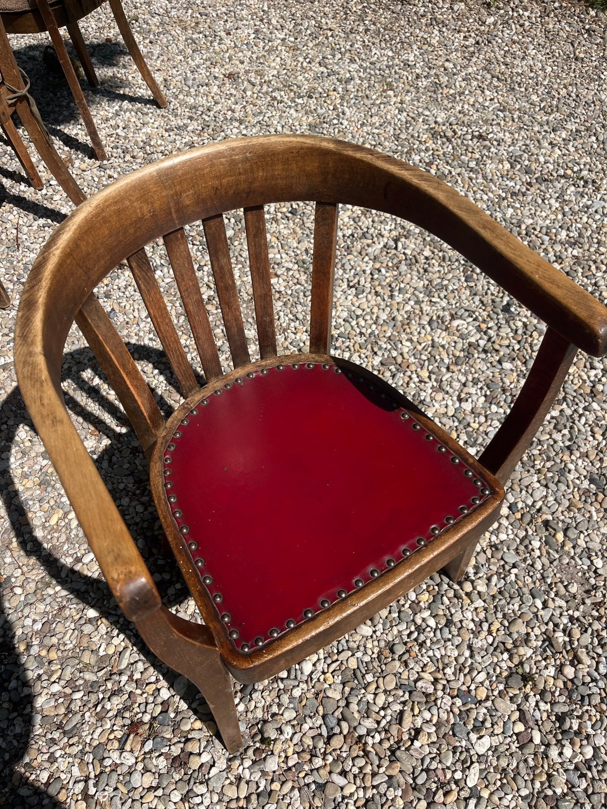 8 Vintage houten stoelen (cafestoel) met rode zitting, Ophalen