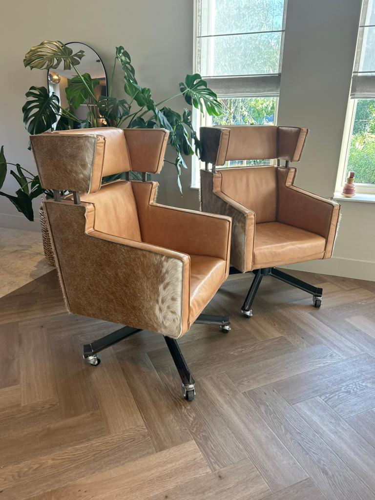 leren eetkamerstoelen twee stuks, Ophalen, Twee, Bruin, Leer