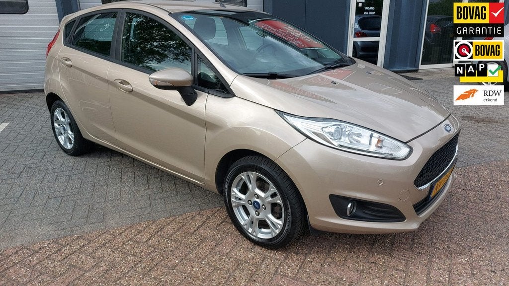 Ford Fiesta 1.0 Style Ultimate Garantie / APK / afleverbeurt, Euro 6, 525 kg, Bruin, 23 km/l
