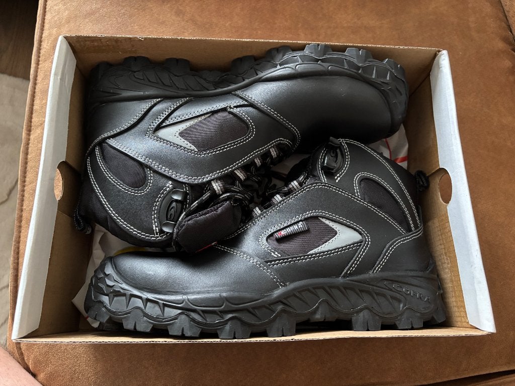 Nieuwe Veiligheidsschoenen maat 41, Ophalen, Nieuw