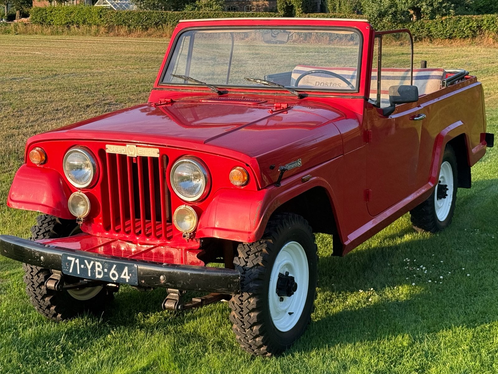 Jeep Comando DS 1976 4x4, Auto's, Oldtimers, Jeep, Zwart, 1760 cc, Vierwielaandrijving