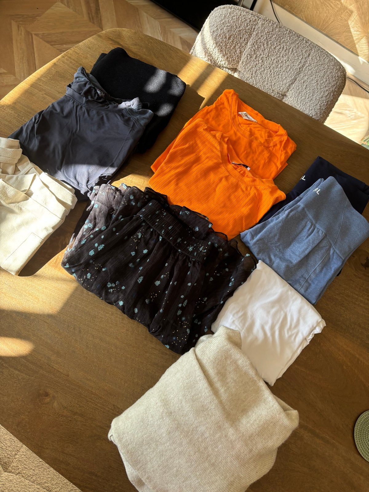 Diverse kleding: Loavies, Nikkie en AYBL items, Ophalen, Gedragen
