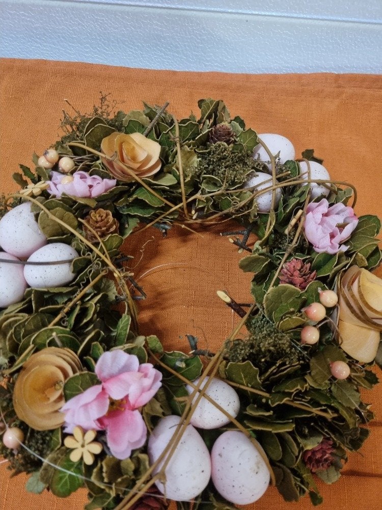 paaskrans met eieren en decoratie 253b, Diversen, Pasen, Ophalen of Verzenden, 'T Olde Gre-j, Info@toldegrej.nl, Endepoelstraat 20f Didam