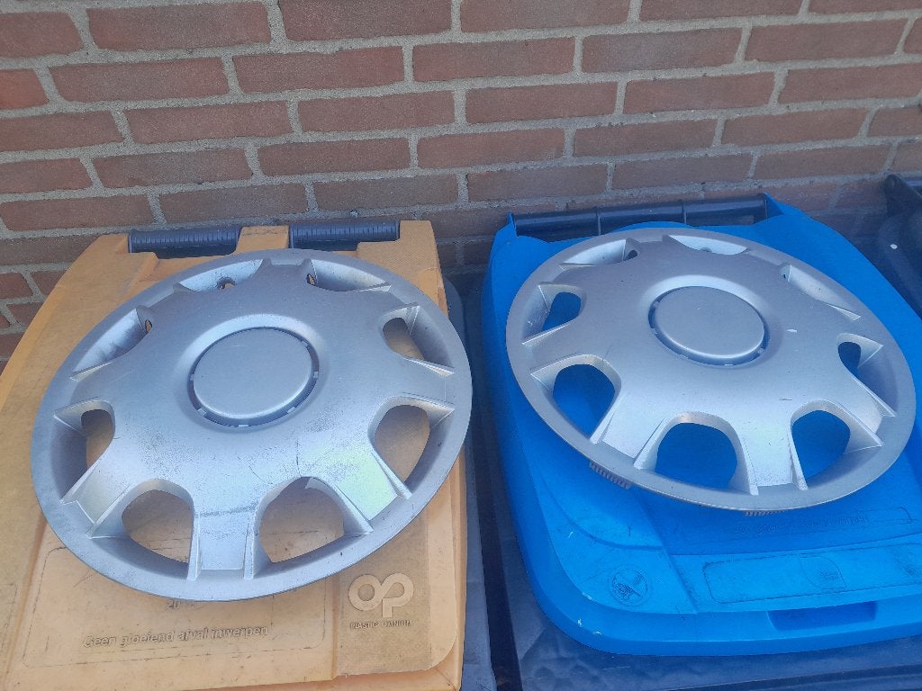 2 Wieldoppen 16 inch fiat ducato, Ophalen of Verzenden, Gebruikt