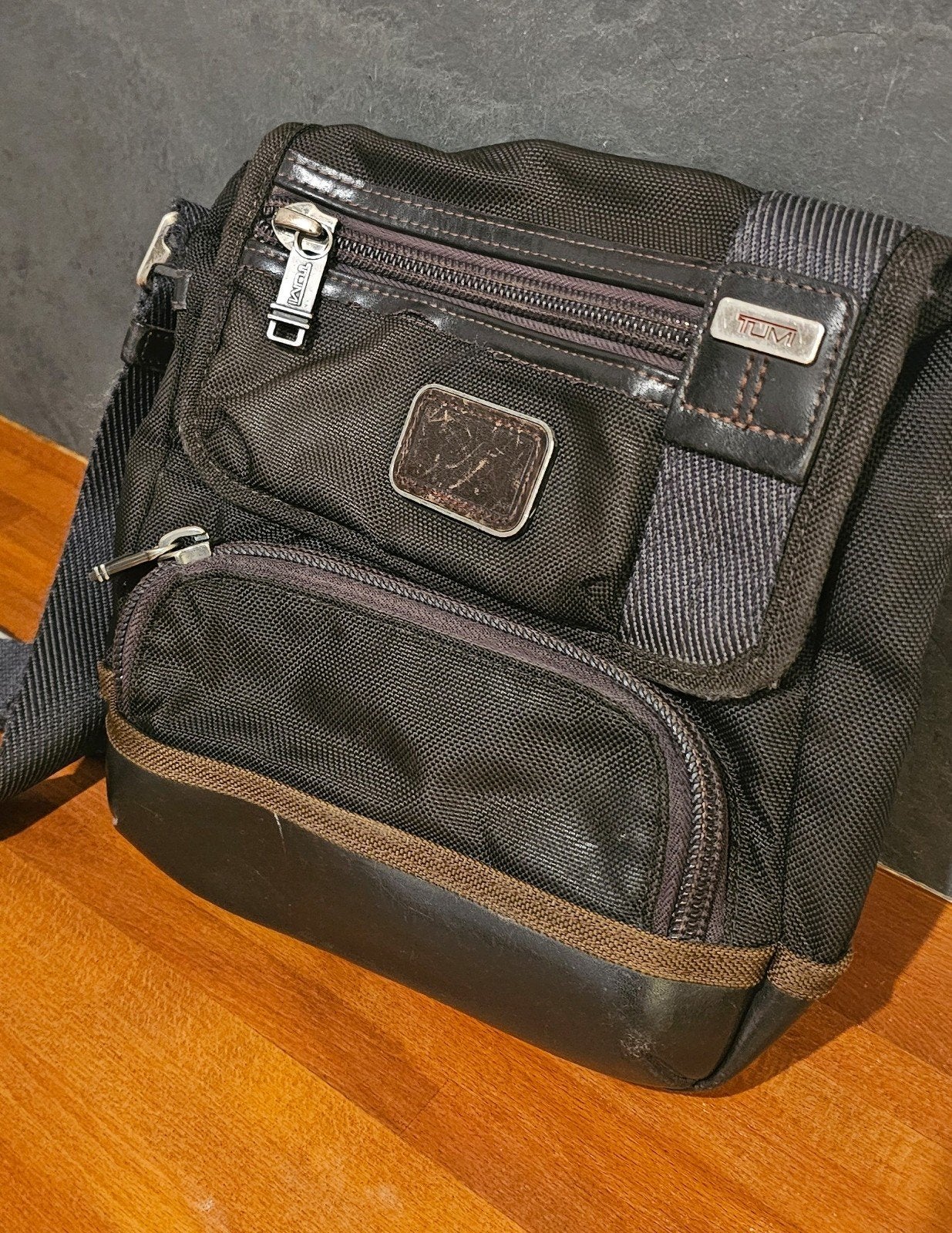 Tumi Alpha Bravo Barstow Crossbodytas - Top Kwaliteit, Sieraden, Tassen en Uiterlijk, Ophalen of Verzenden, Gebruikt, Zwart, Overige merken