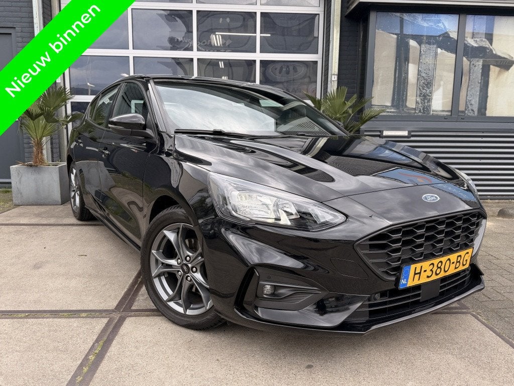 Ford Focus 1.5 EcoB. ST-Line Automaat Carplay DAB+! Inruil m, Auto's, Stof, Gebruikt, Zwart, Origineel Nederlands