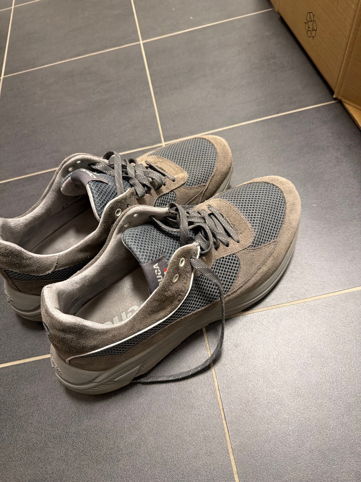 Duca schoenen - Maat 46.5 - Zo goed als nieuw, Ophalen, Zo goed als nieuw, Bruin, Sneakers of Gympen