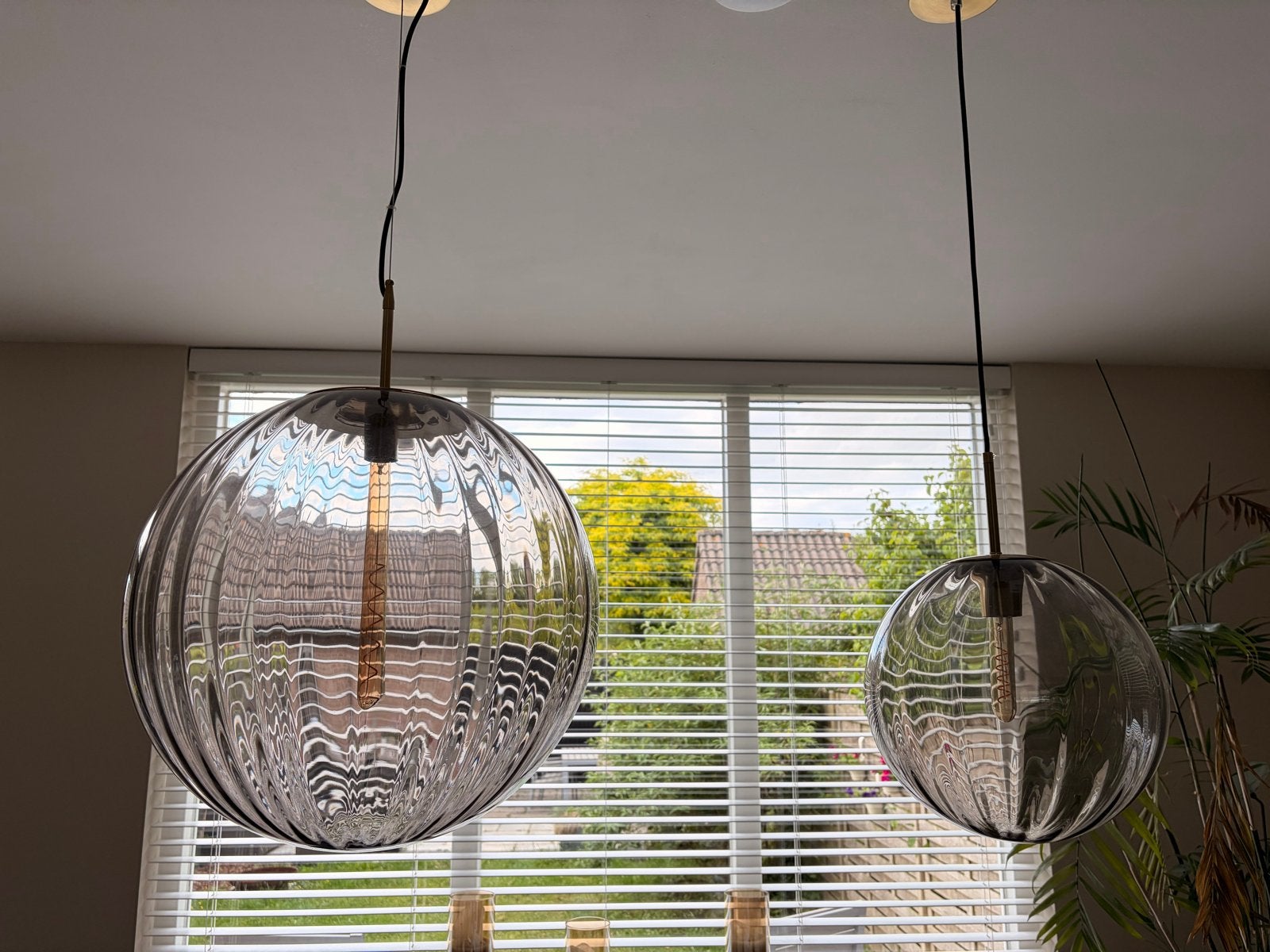 Light & Living Magdala Eettafellampen - Ribbel Rookglas Goud, Ophalen, Zo goed als nieuw, Glas, Minder dan 50 cm