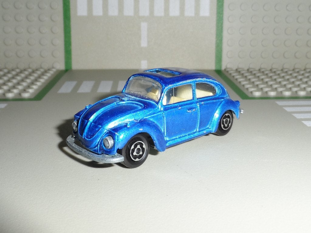 Majorette - Volkswagen Kever 1302 (blauw) - Vintage 1:64, Ophalen of Verzenden, Gebruikt, Auto