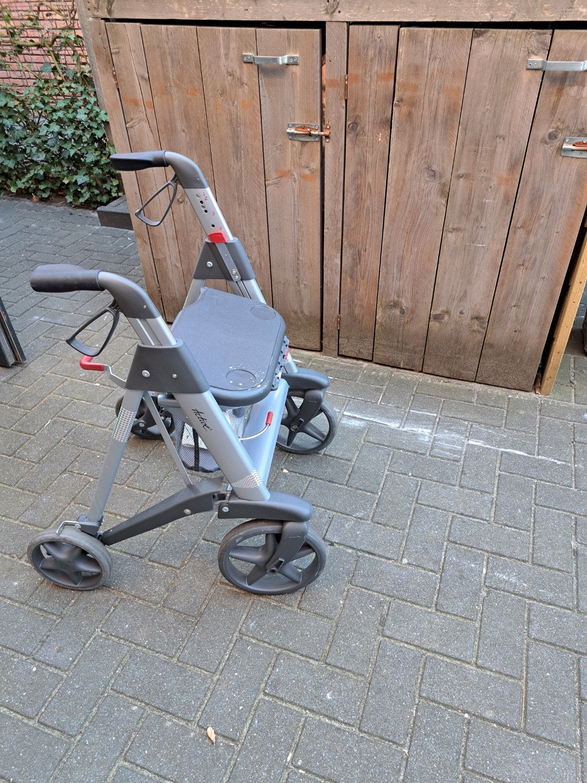 Te koop Active rollator, als nieuw, Diversen, Rollators, Ophalen