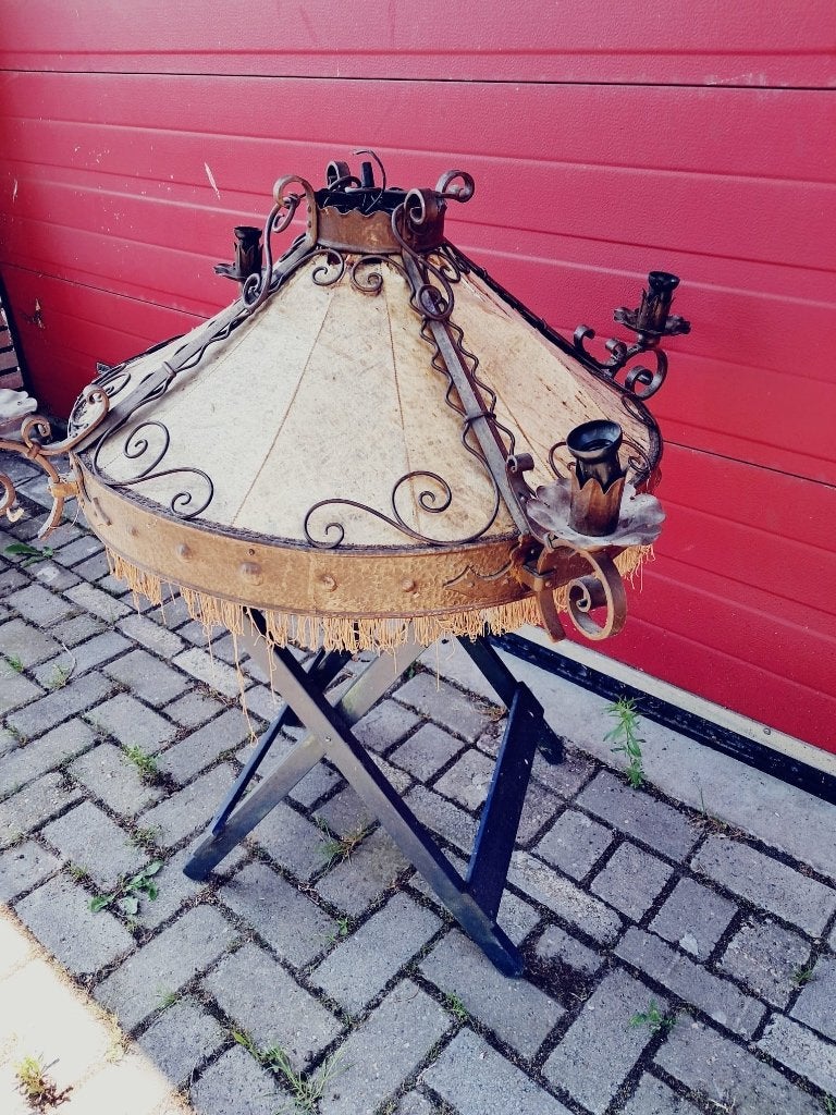 Hanglamp antieke smeedijzeren hanglamp / kroonluchter, Huis en Inrichting, Lampen | Hanglampen, Ophalen, Gebruikt