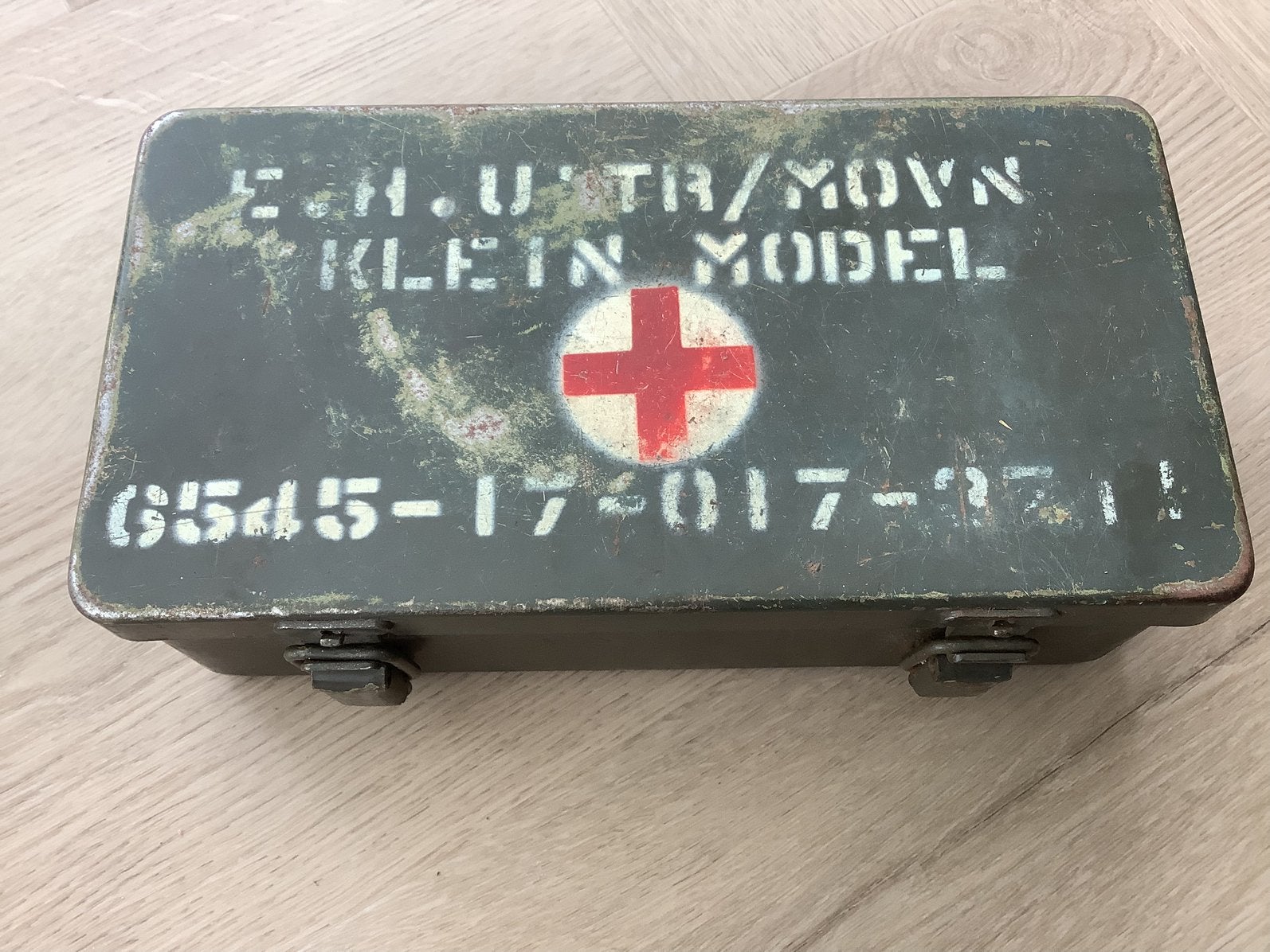 Oude ehbo verbandtrommel verbandkist leger militairen, Ophalen of Verzenden, Nederland