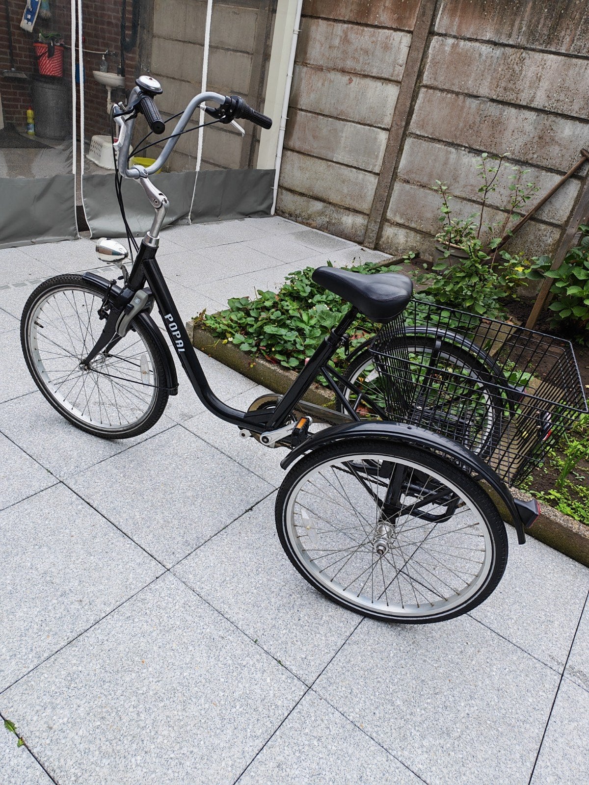 Popal driewieler fiets met mand - Zwart, Ophalen, Verstelbare zitting, Velgrem, Zo goed als nieuw