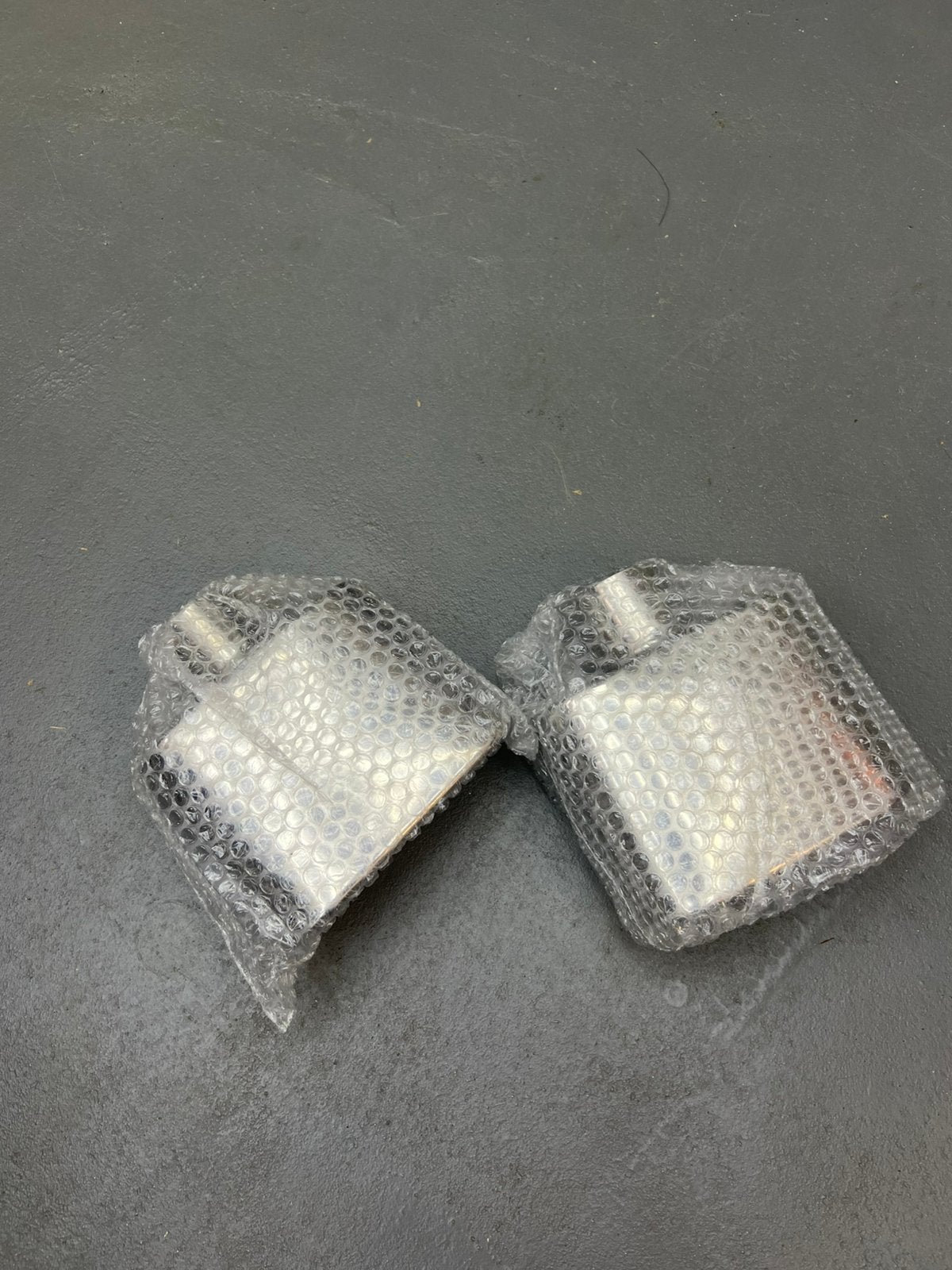 BMW X5 E53 uitlaat tips Sierstukken, Ophalen
