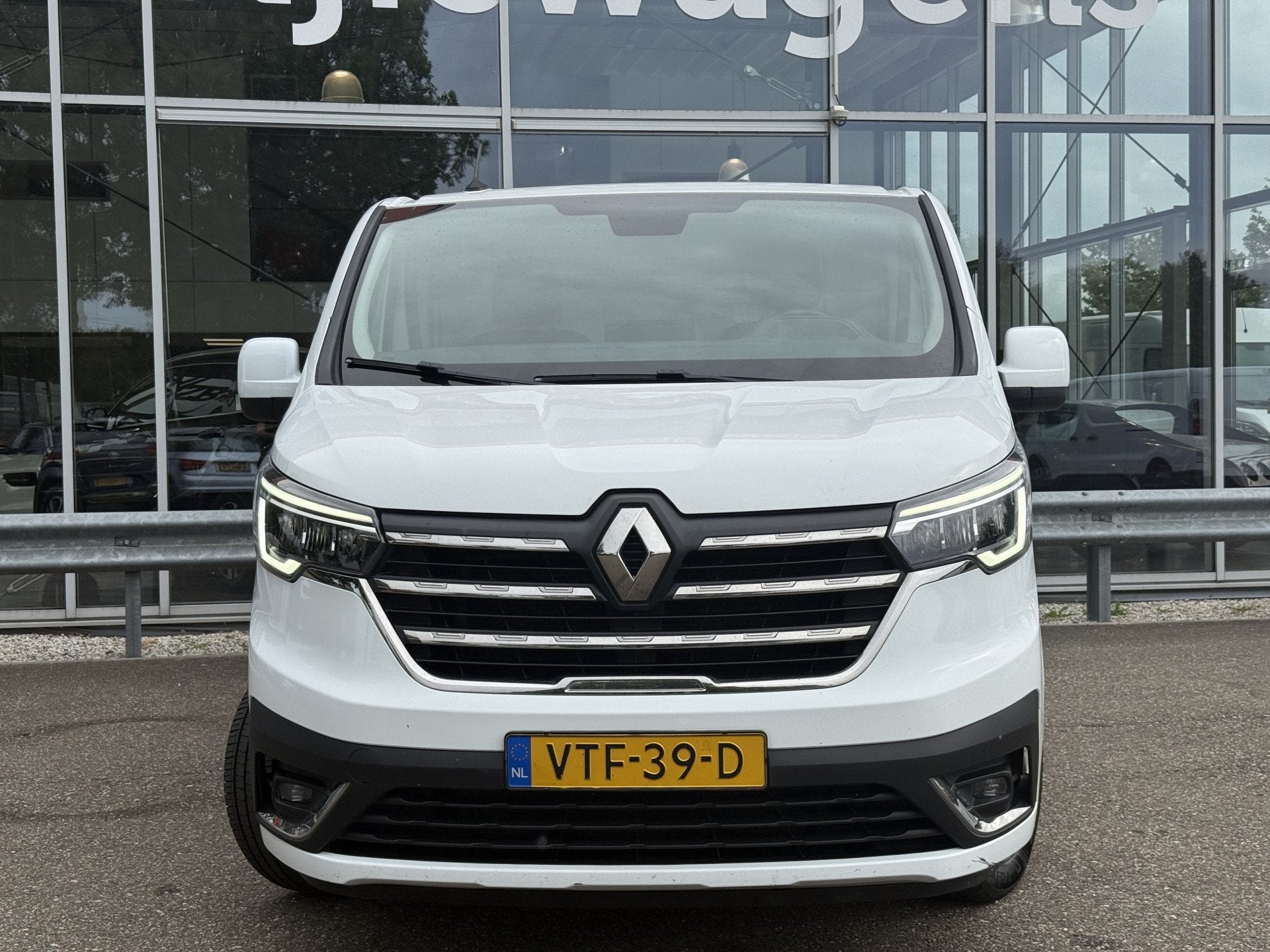 Renault Trafic 2.0 dCi 130 T30 L2H1 Work Edition | NL-auto |, Auto's, Voorwielaandrijving, Dealer onderhouden, Stof, Gebruikt