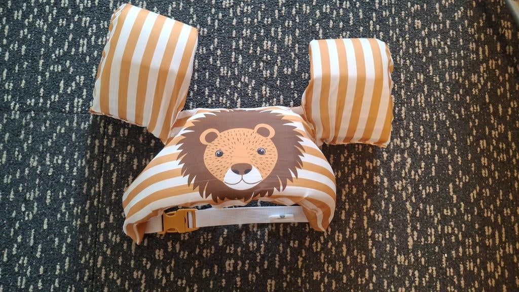 Zwem leeuw jumper goede staat, Kinderen en Baby's, Kinderkleding | Kinder-zwemkleding, Ophalen of Verzenden, Zo goed als nieuw