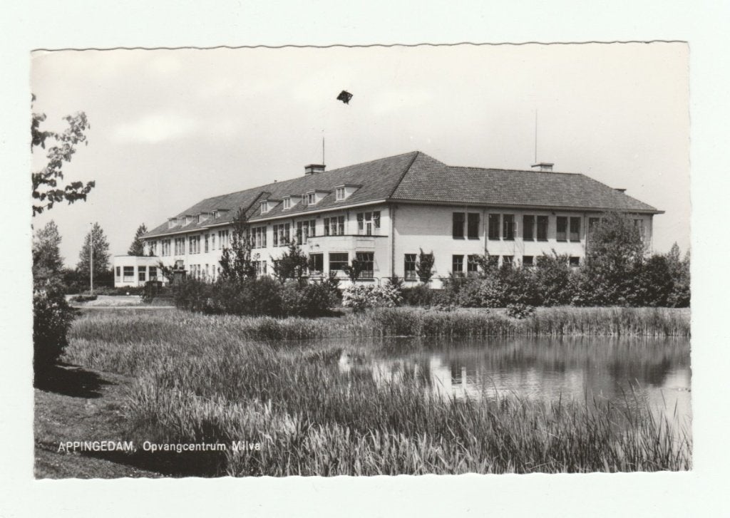 ansichtkaart Appingedam - Opvangcentrum Milva, Verzamelen, Militaria | Algemeen, Ophalen of Verzenden, Landmacht, Nederland, Foto of Poster