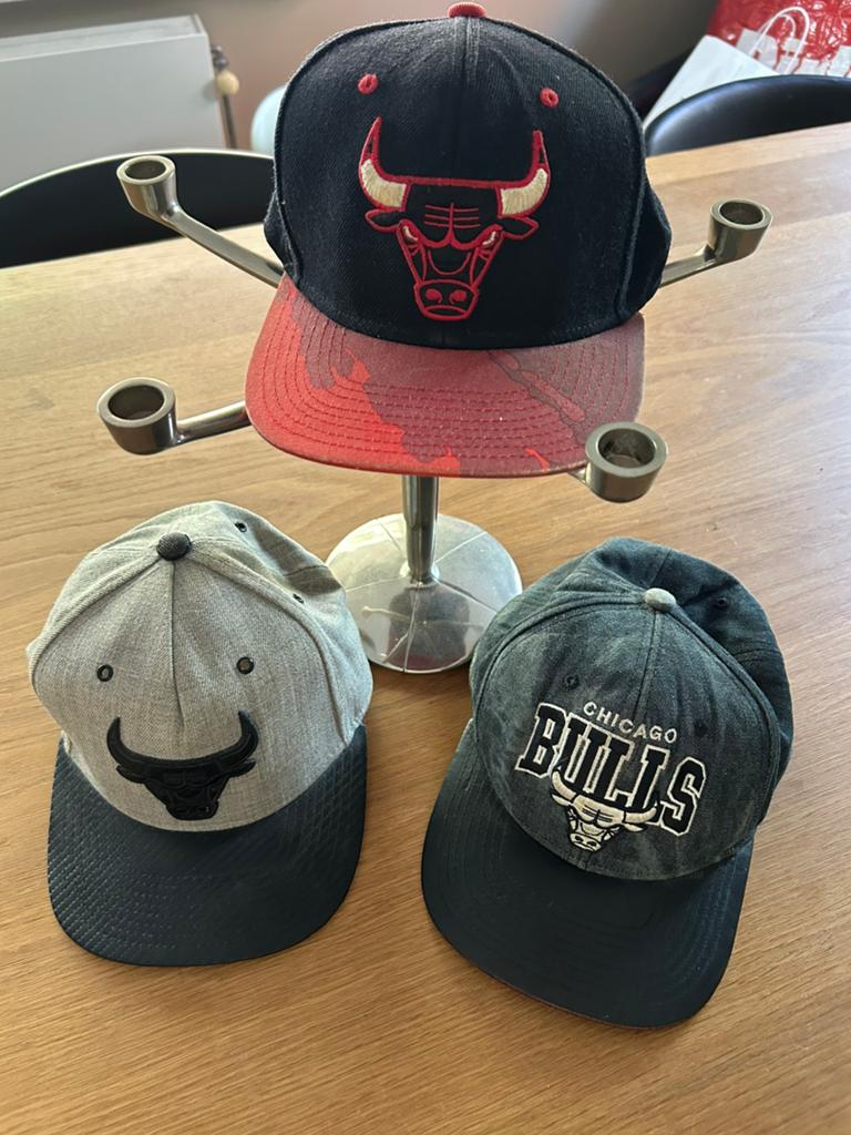 3 originele chicago bulls snapbacks mitchell & Ness, Ophalen of Verzenden, Zo goed als nieuw