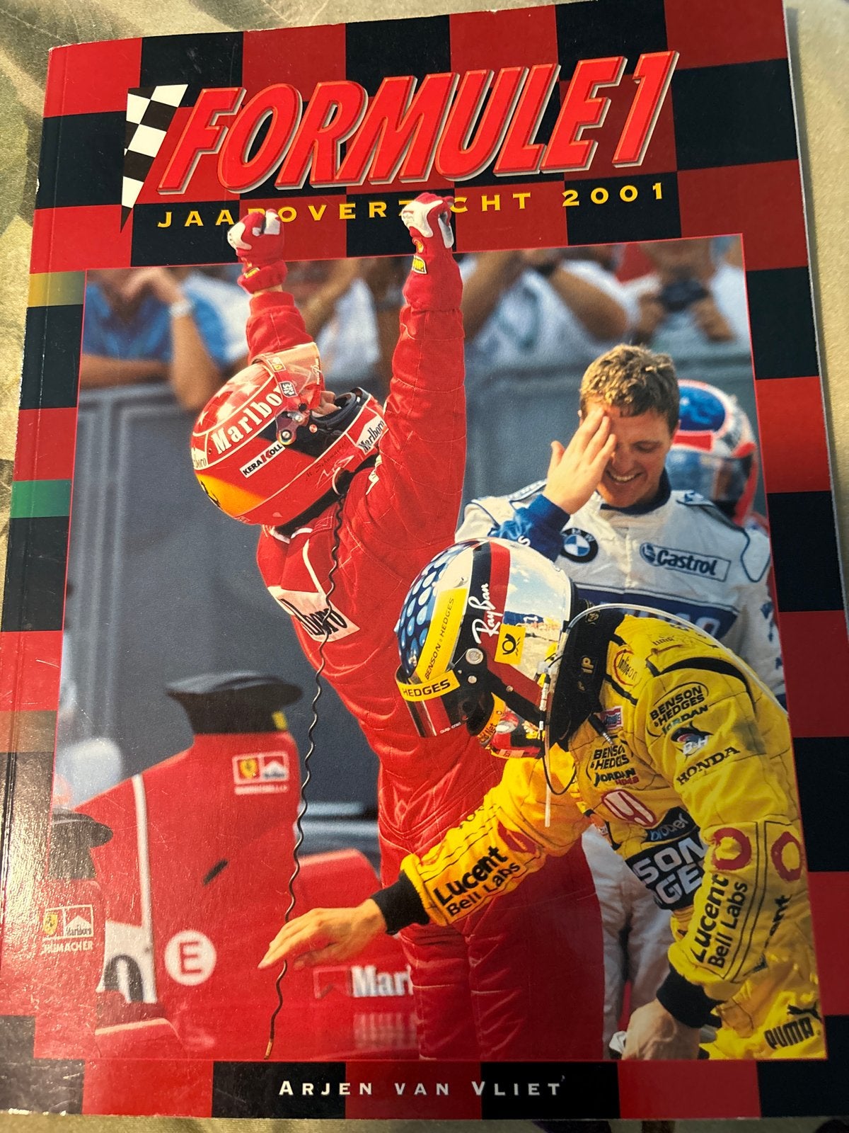 Formule 1 Jaaroverzicht 2001 - Arjen van Vliet, Boeken, Ophalen of Verzenden, Zo goed als nieuw, Algemeen