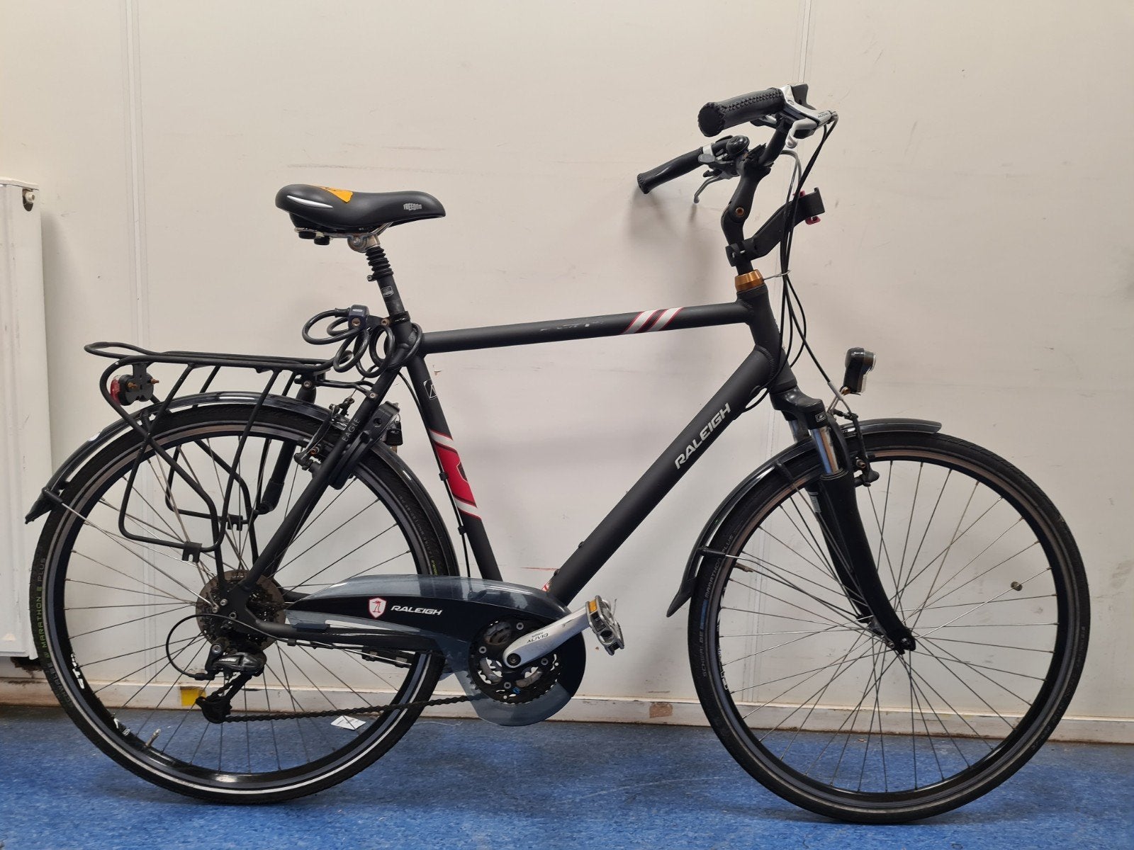 raleigh 24 versnellingen i.z.g.s factuur en garantie 59cm, Ophalen, Zo goed als nieuw, Minder dan 10 versnellingen, Overige merken