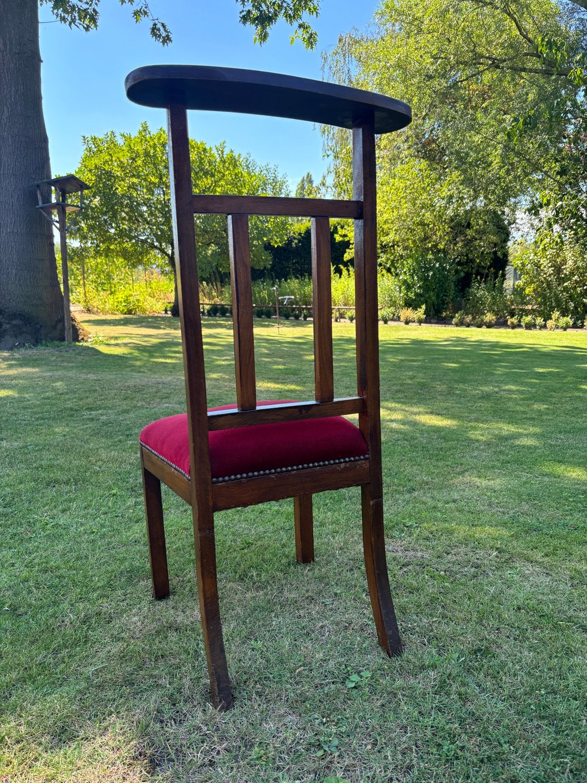 Antieke Kerkstoel met Rood Fluweel, Ophalen