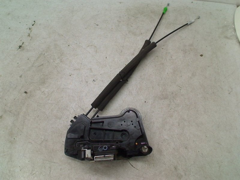 Portierslot Links Voor Toyota C-HR (X1,X5) 2018 6904002491, Gebruikt, Kundenbetreuung@toyota.de, Toyota-Allee 2, Köln 50858, , Duitsland