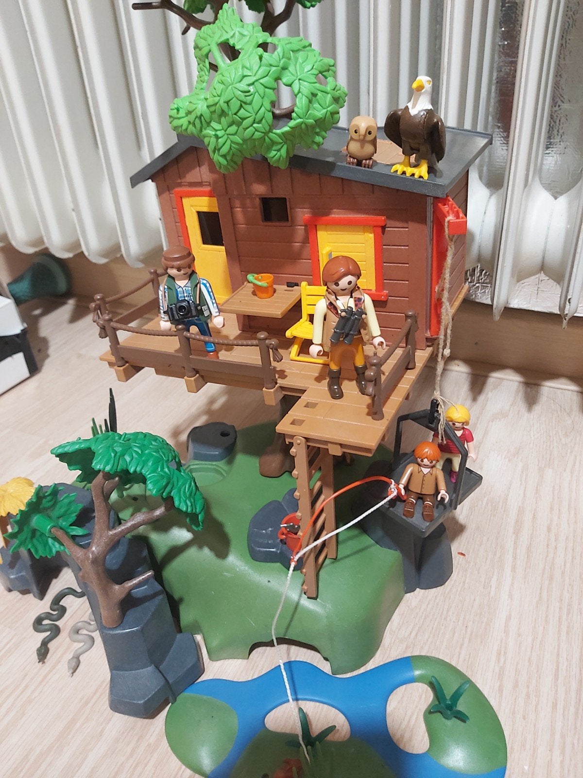Playmobil boomhut met figuren en dieren, Ophalen of Verzenden
