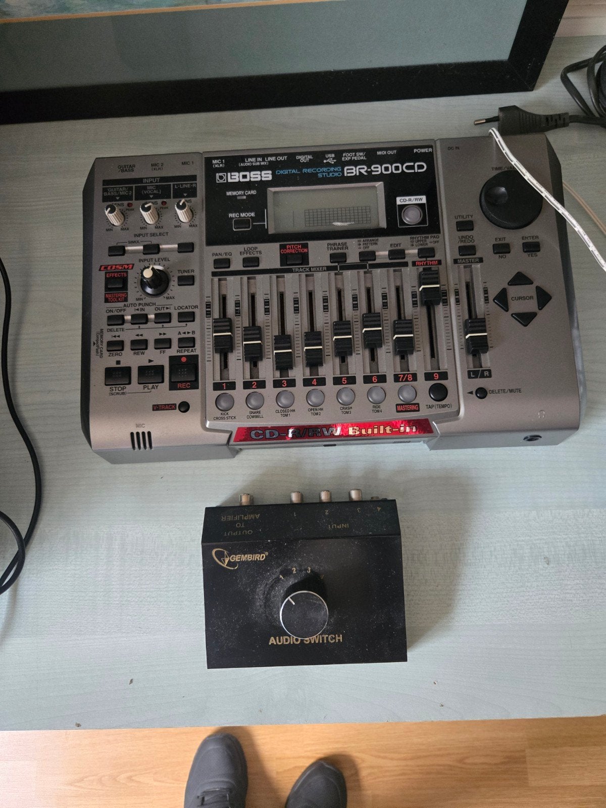 Boss BR-900CD Digital Recording Studio met Audio Switch, Ophalen, Gebruikt, 5 tot 10 kanalen, Microfooningang