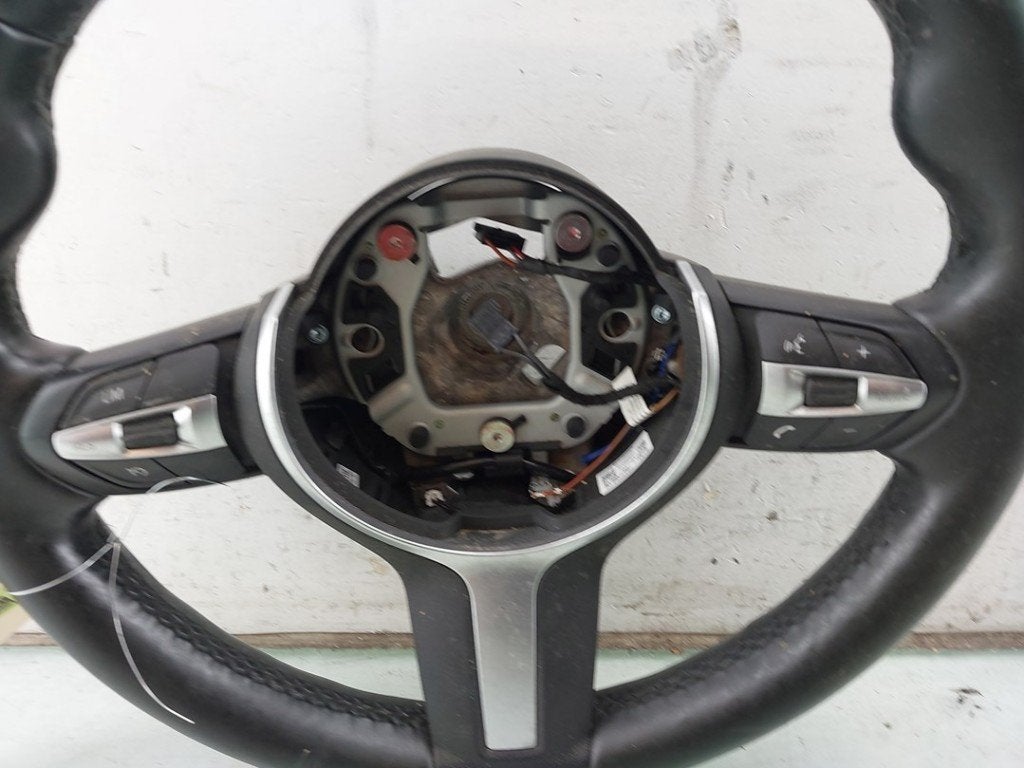 Stuur BMW 3 serie (F30) (2015-07/2018-10) 61317849393, Auto-onderdelen, Gebruikt, Petuelring 130, München 80809, , Duitsland, BMW