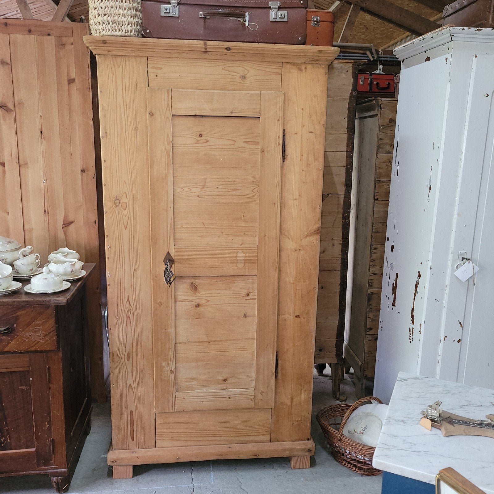 Brocante oude kast, Ophalen
