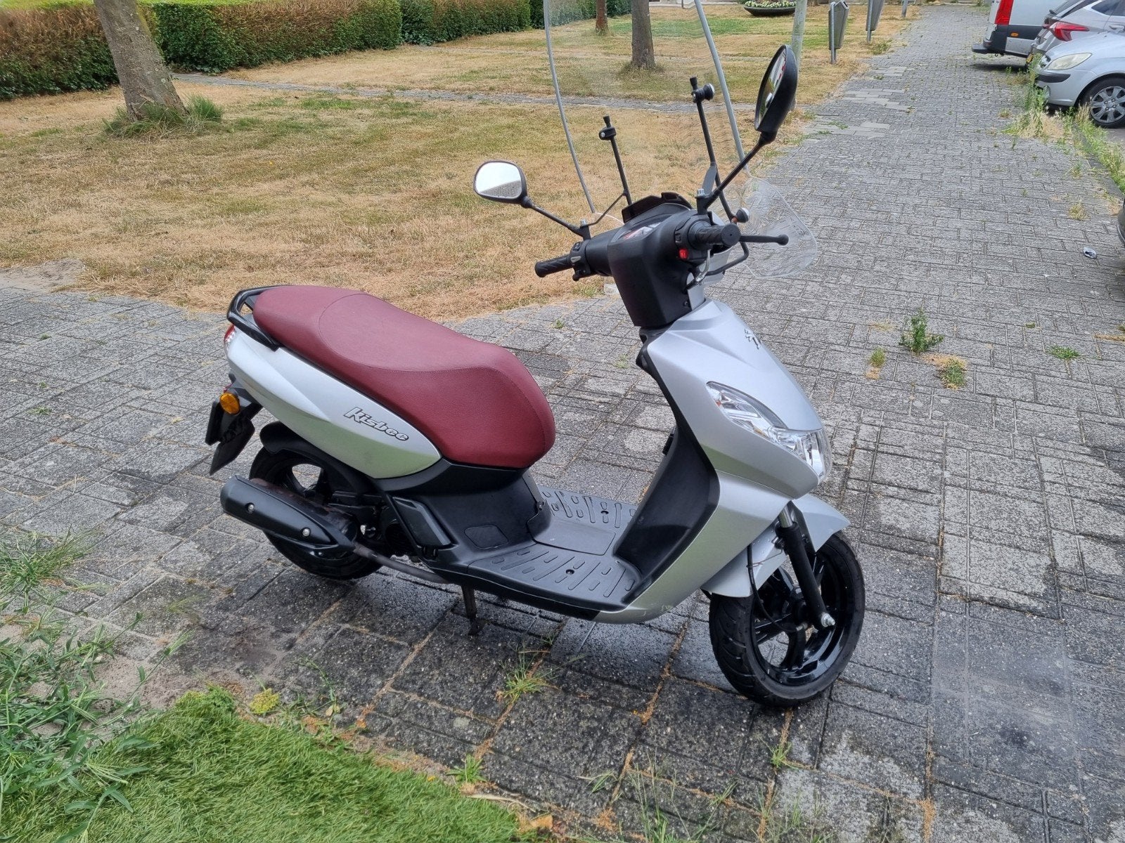 peugeot kisbee snor, Fietsen en Brommers, Scooters | Peugeot, Ophalen, Gebruikt, Benzine, Overige modellen