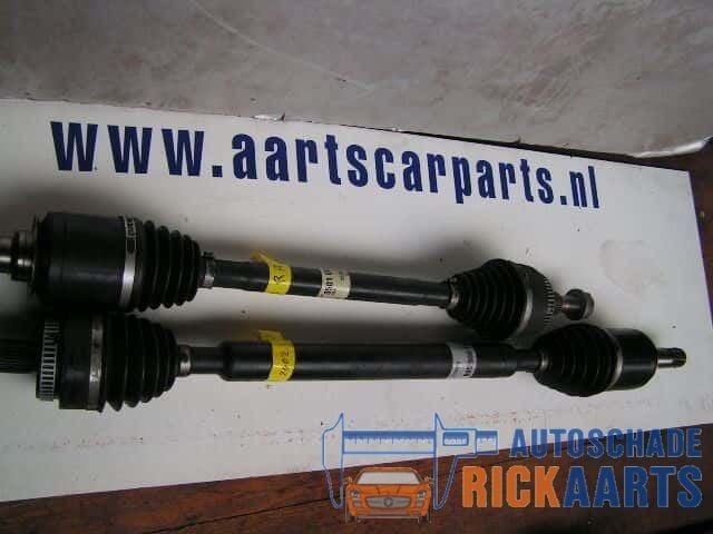 Mercedes ml 270  400  cdi aandrijfas, Gebruikt, -, Ophalen of Verzenden, -