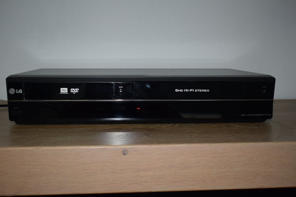 LG VHS DVD recorder combi, Ophalen of Verzenden, Zo goed als nieuw, Overige typen