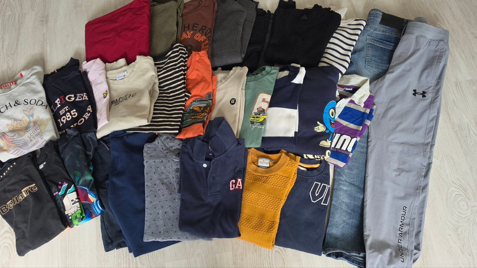Grote kledingbundel jongens kleding maat 134 140, Ophalen of Verzenden, Zo goed als nieuw, Jongen, Shirt of Longsleeve