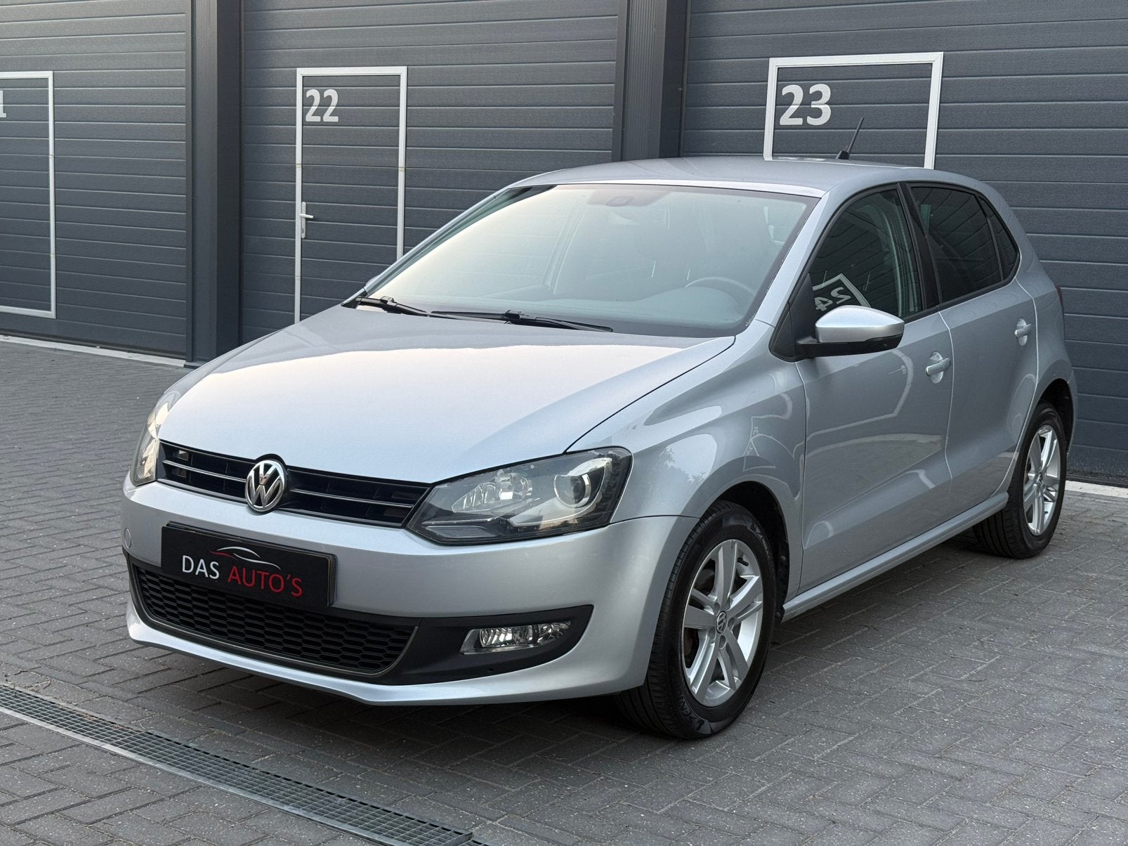 Volkswagen Polo 1.4 Highline|Cruise|PDC|stoelvrw|Xenon|Clima, Auto's, Voorwielaandrijving, 970 kg, 40 €/maand, Zwart