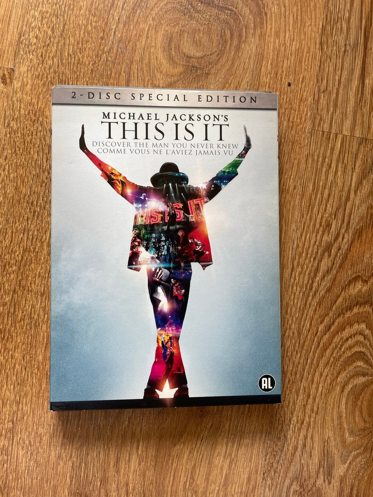 Michael Jackson's This Is It - 2-Disc Special Edition DVD, Ophalen, Nederlands, Zo goed als nieuw, Engels