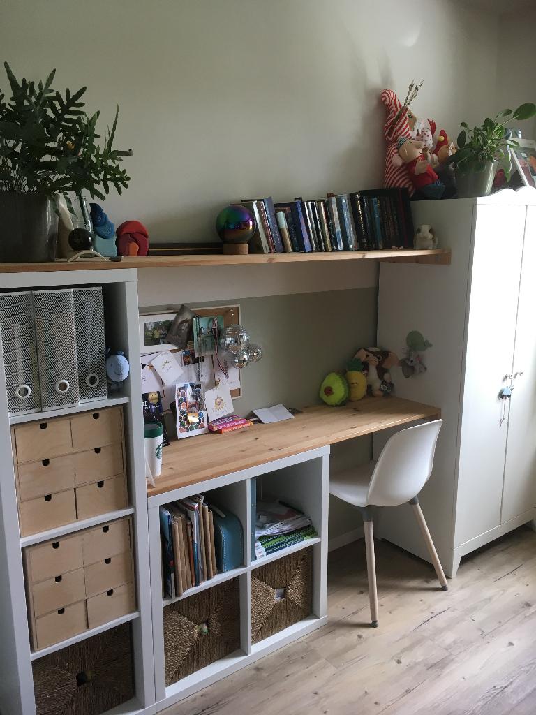 Kledingkast bureau combinatie, Ophalen, Kast, 105 cm of meer, Minder dan 50 cm