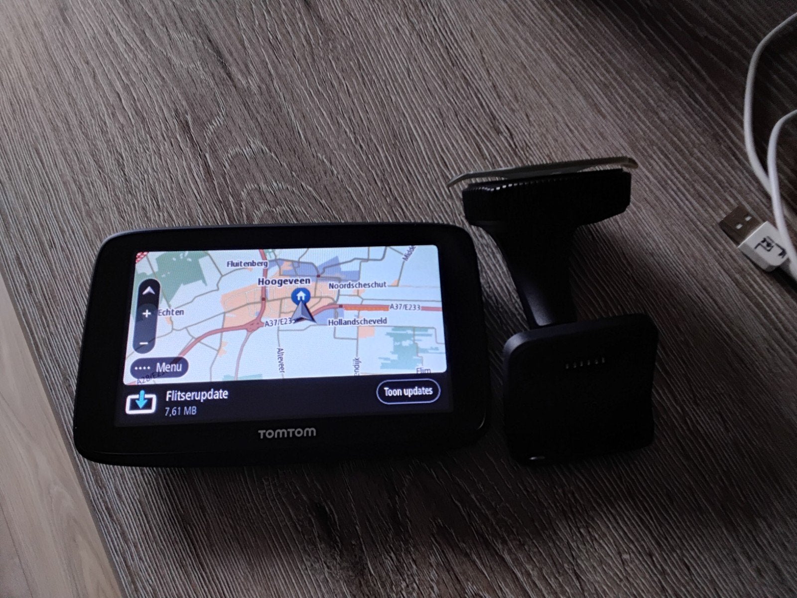 TomTom Go Essential 5 inch navigatiesysteem, Ophalen